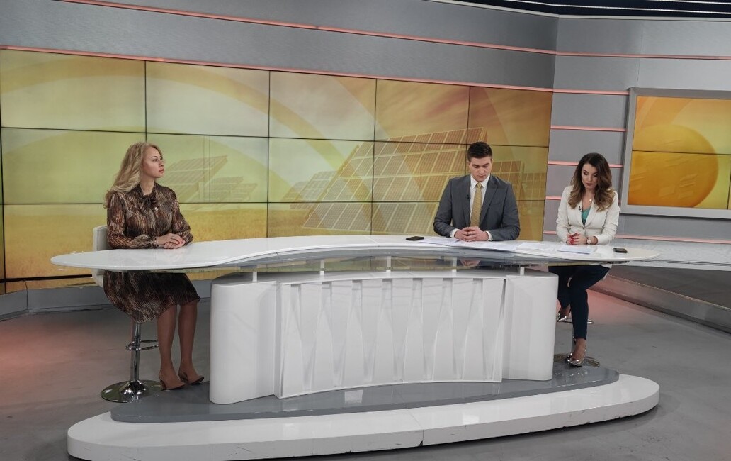 размазан фон ilianailievabnt-1.jpg