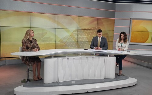 размазан фон ilianailievabnt-1.jpg