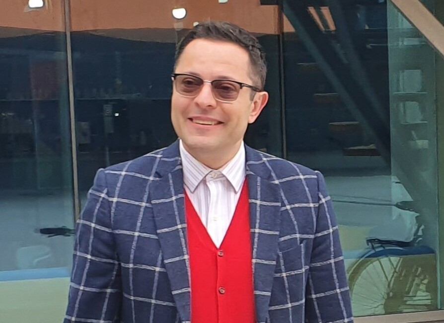 размазан фон ministerpoulev1.jpeg