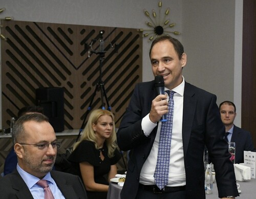 размазан фон viber_image_2023-09-26_14-37-22-913-1.jpg