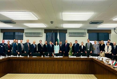 размазан фон usa_25_09_23.jpg
