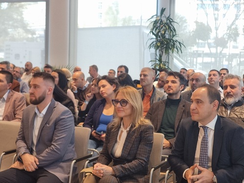 размазан фон sap.jpg