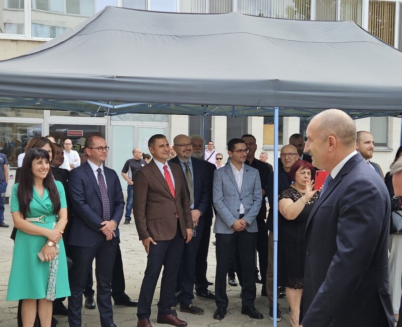 размазан фон viber_image_2024-09-10_14-46-18-214.jpg