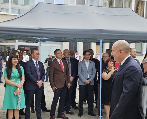 размазан фон viber_image_2024-09-10_14-46-18-214.jpg