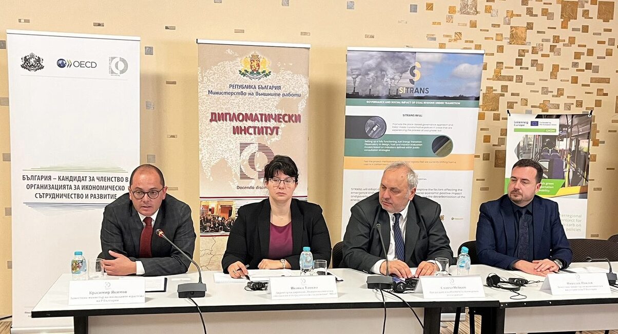 размазан фон viber_image_2024-11-07_15-50-15-854.jpg