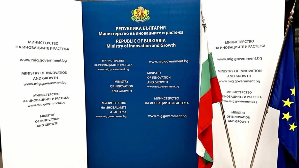 размазан фон pano.jpeg