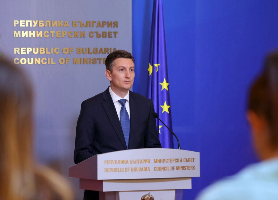 размазан фон vasilev.jpg
