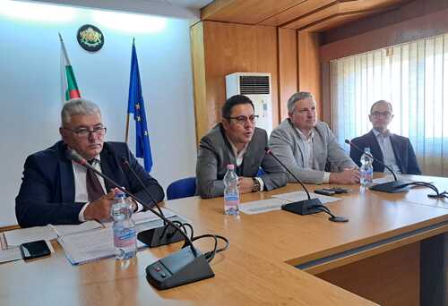 размазан фон 2_smolyan_24_09.jpg